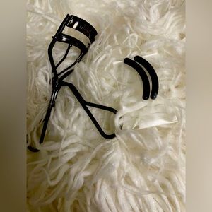 Mary Kay eyelash curler